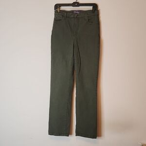 NYDJ Women’s Straight Leg Olive Green, size 8